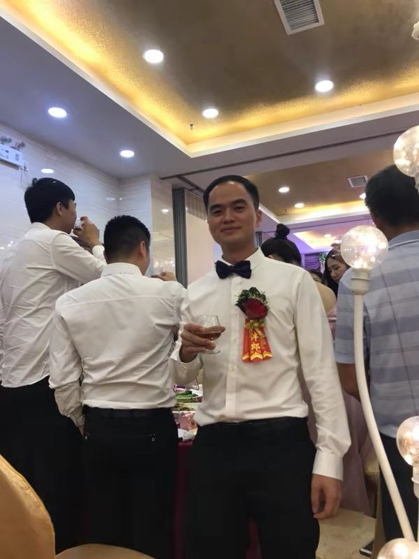 johnchen的第一张照片--遵义相亲服务中心