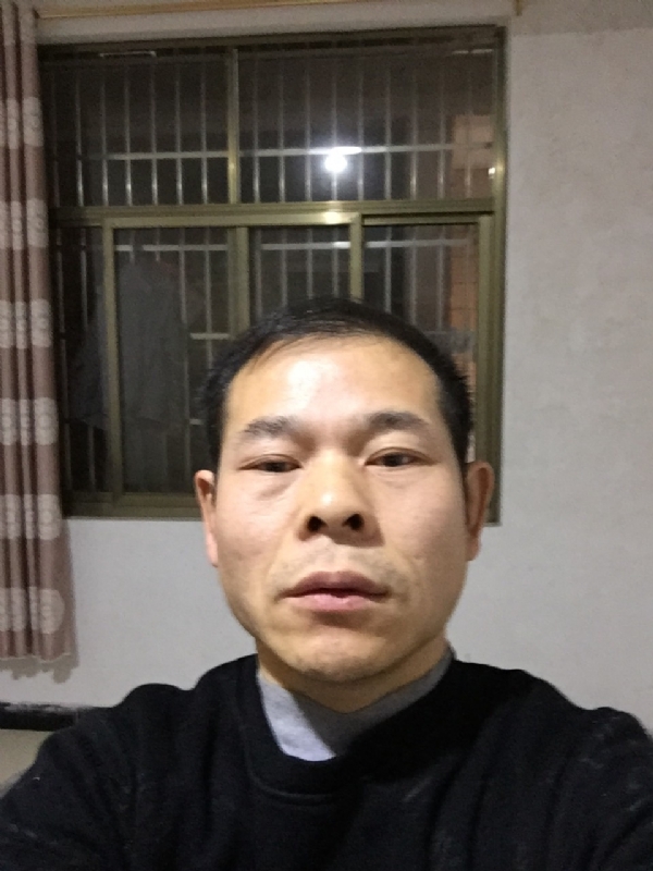 徐徐清风的第一张照片--遵义相亲服务中心