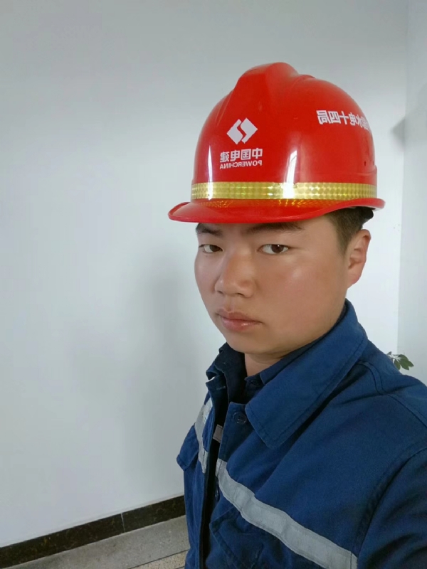 小公牛的第一张照片--遵义相亲服务中心