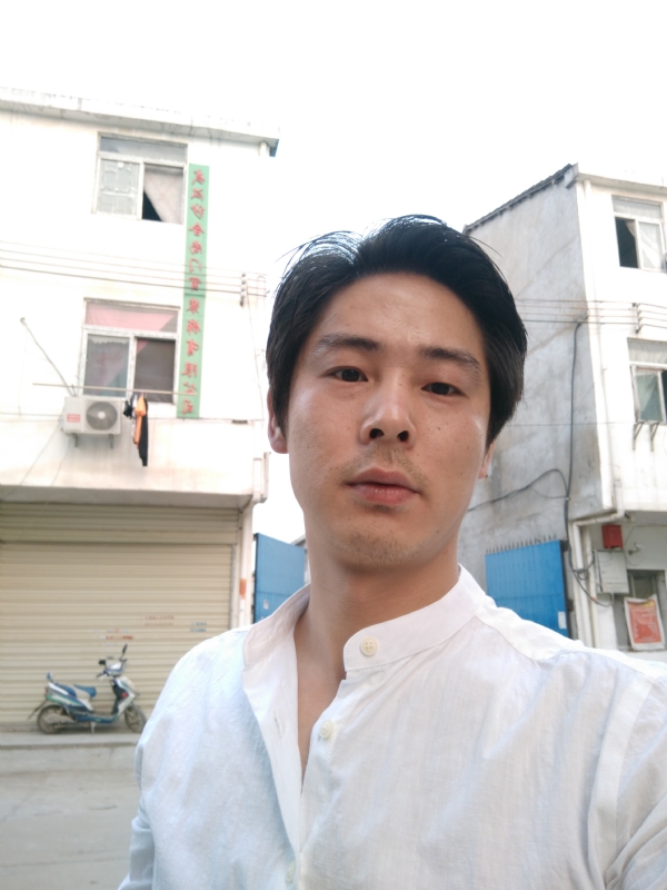 峰哥的第一张照片--遵义相亲服务中心