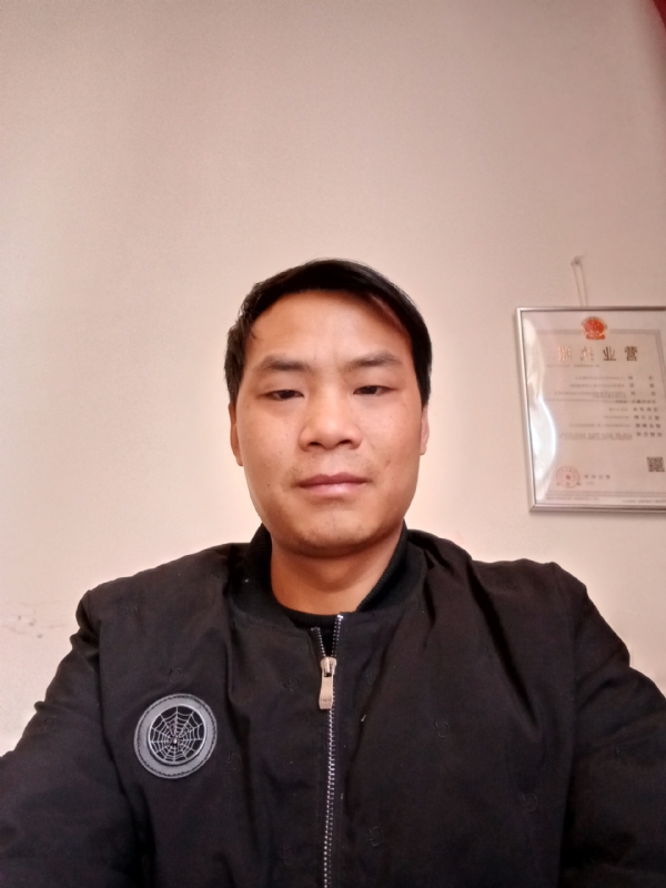 追寻爱情她在哪里的第一张照片--遵义相亲服务中心