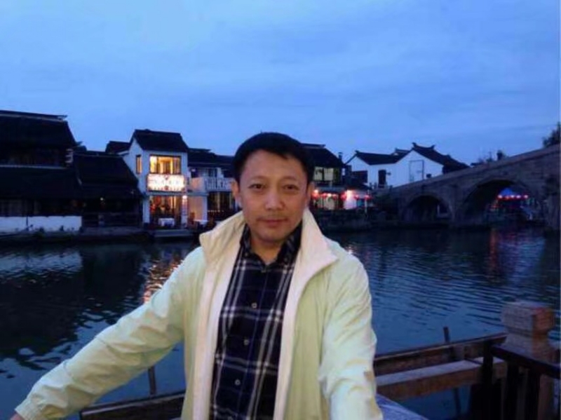 巧克力绅士的第六张照片--遵义相亲服务中心