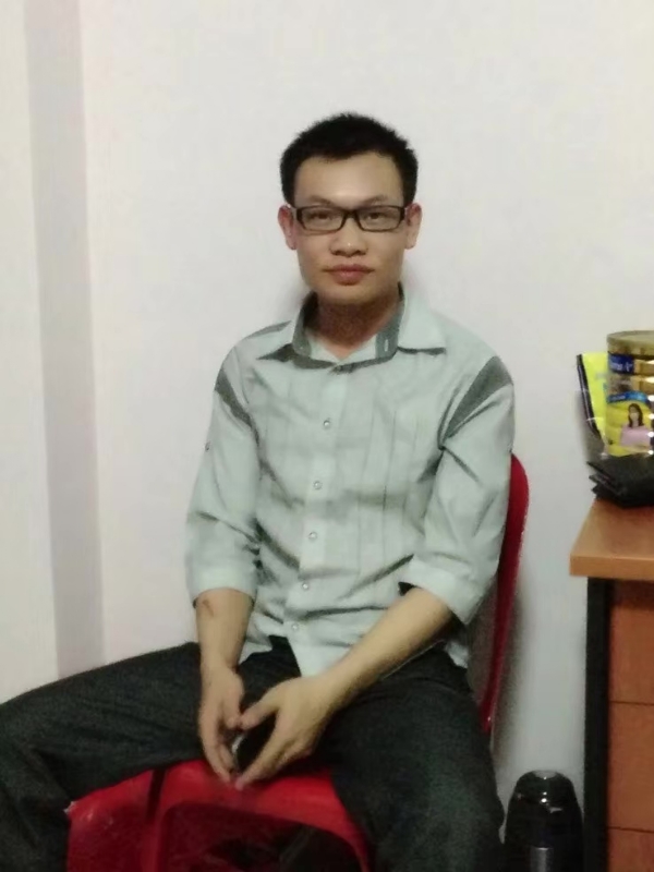坚强不屈的第一张照片--遵义相亲服务中心