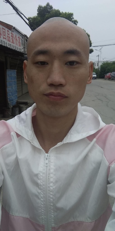 花花公子的第一张照片--遵义相亲服务中心