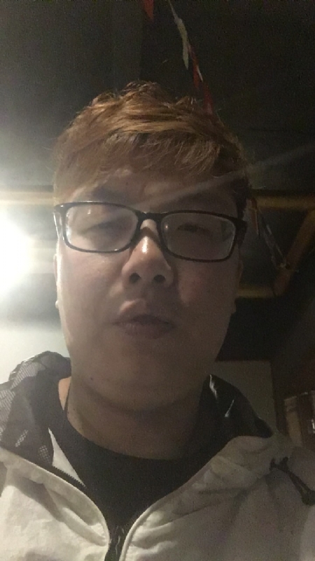 深情久伴更长情的第一张照片--遵义相亲服务中心