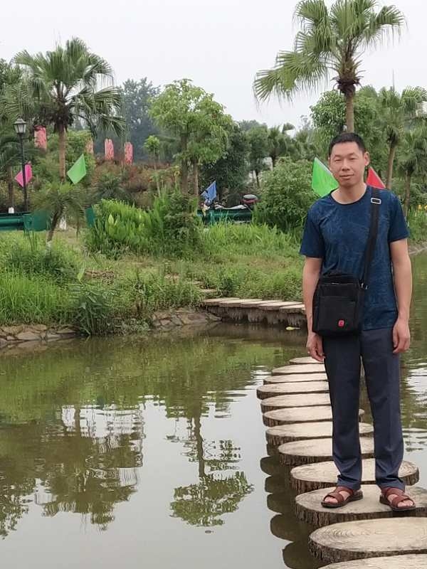 星星知我心的第一张照片--遵义相亲服务中心