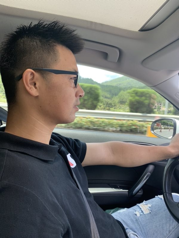 浪漫益友的第一张照片--遵义相亲服务中心