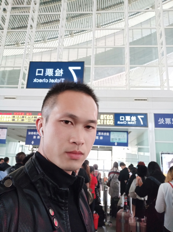 一叶知秋的第一张照片--遵义相亲服务中心