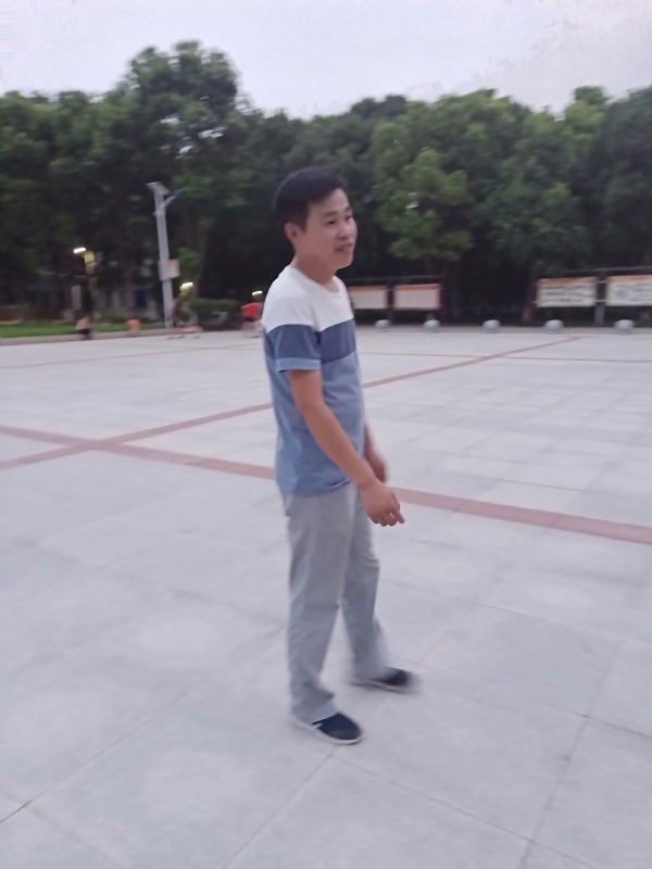 一笑的第一张照片--遵义相亲服务中心