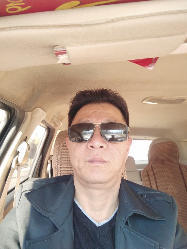 傲骨寒梅的第一张照片--遵义相亲服务中心