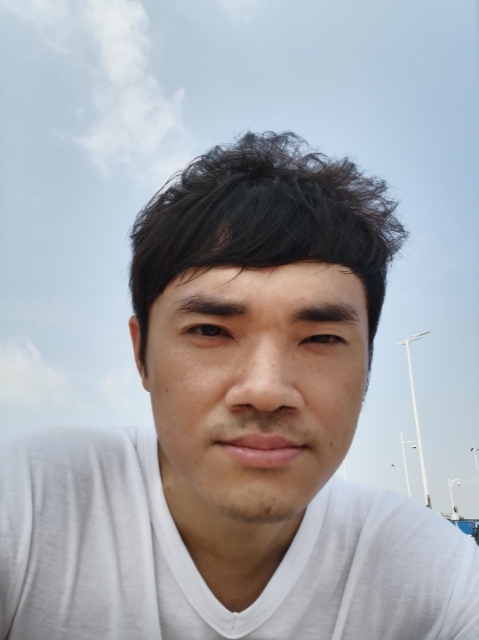 老实人的第一张照片--遵义相亲服务中心
