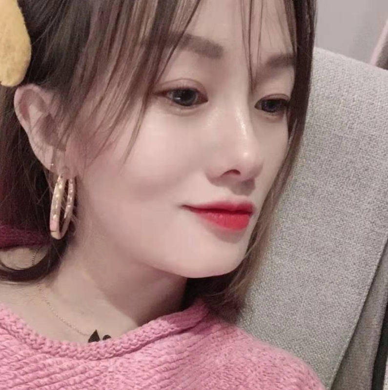 微醺的笑容的第一张照片--遵义相亲服务中心