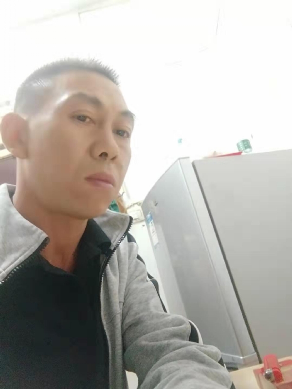 相信自己的第一张照片--遵义相亲服务中心