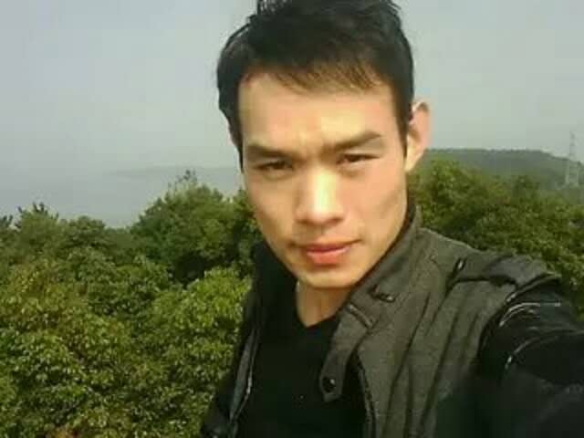 明镜的第一张照片--遵义相亲服务中心