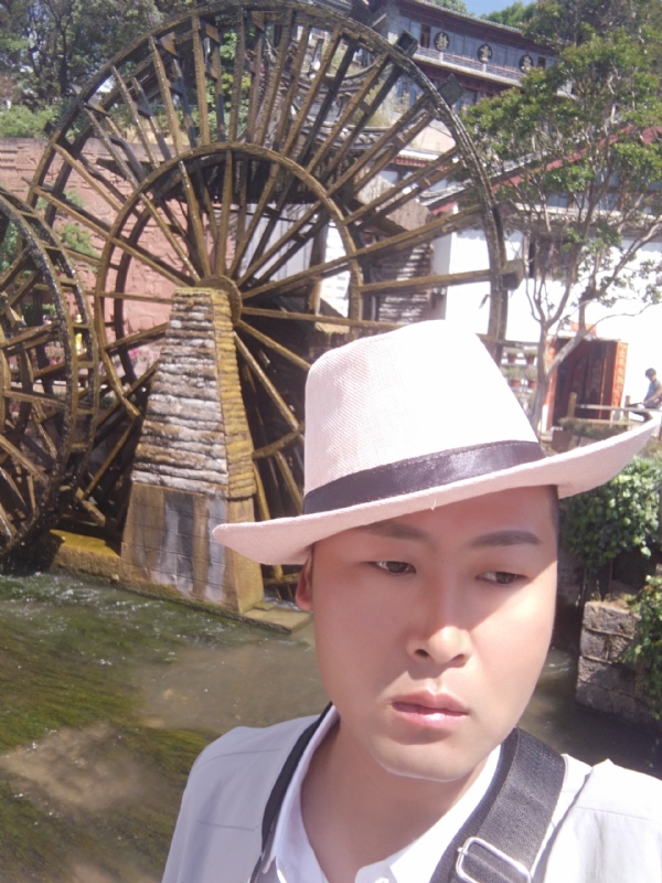 曲靖相亲的第一张照片--遵义相亲服务中心