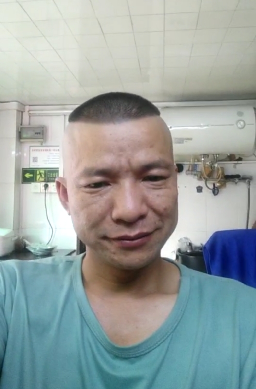 自创生涯的第一张照片--遵义相亲服务中心