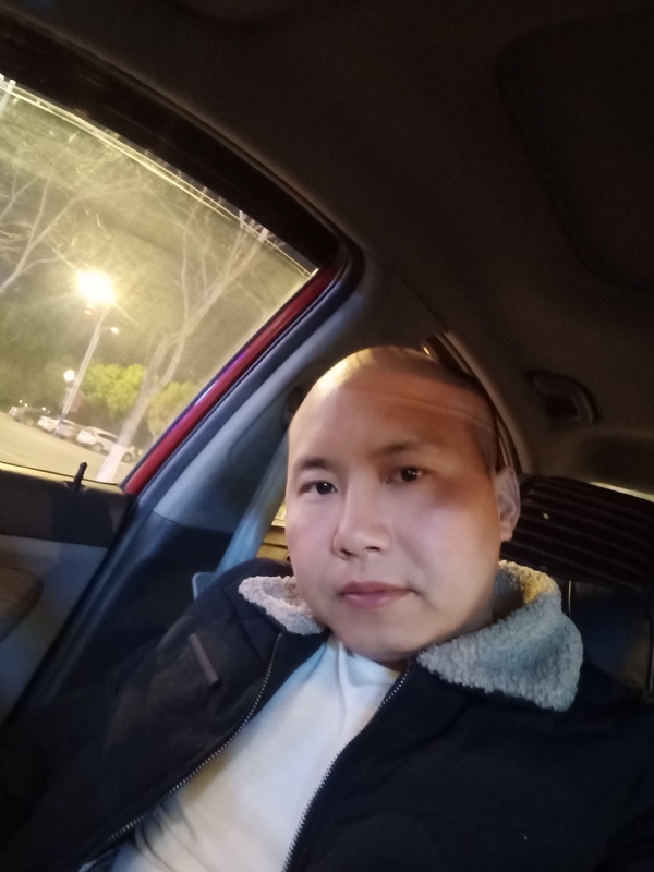 平平淡淡的第二张照片--遵义相亲服务中心