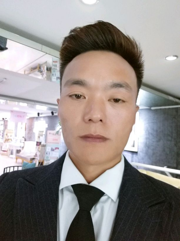 醉酒的蝴蝶的第一张照片--遵义相亲服务中心