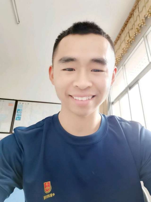 超超的第一张照片--遵义相亲服务中心