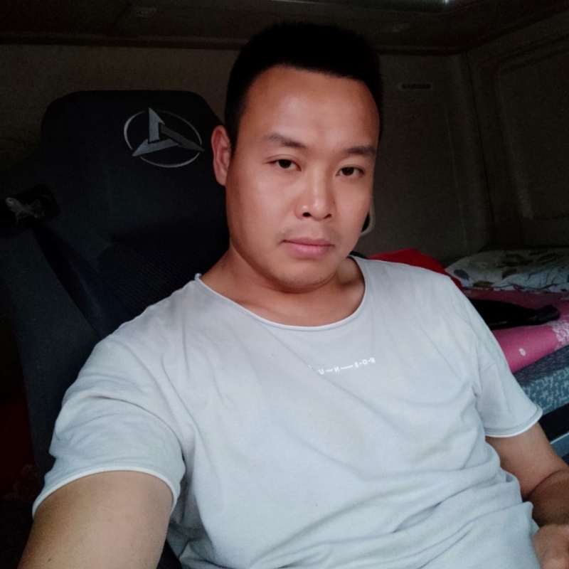 默默的第一张照片--遵义相亲服务中心