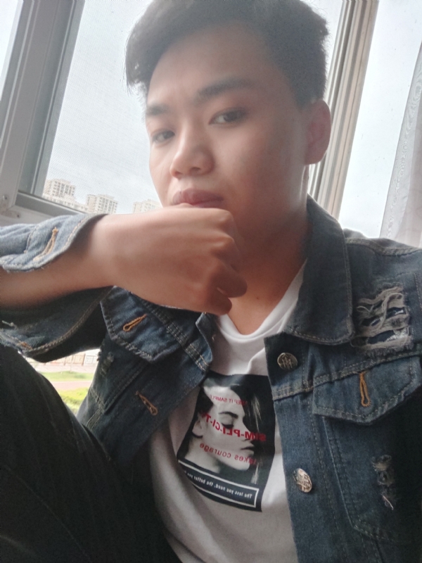 鬼卿的第四张照片--遵义相亲服务中心