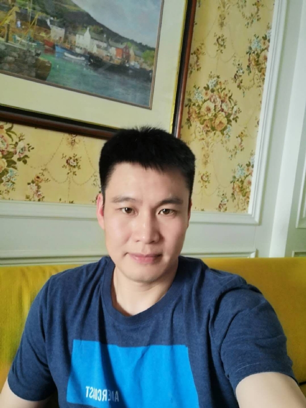 阳光灿烂的第二张照片--遵义相亲服务中心