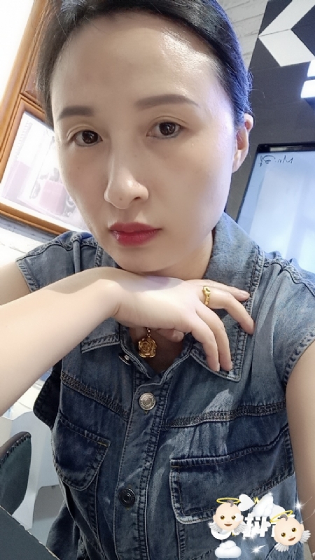 桃子的第三张照片--遵义相亲服务中心