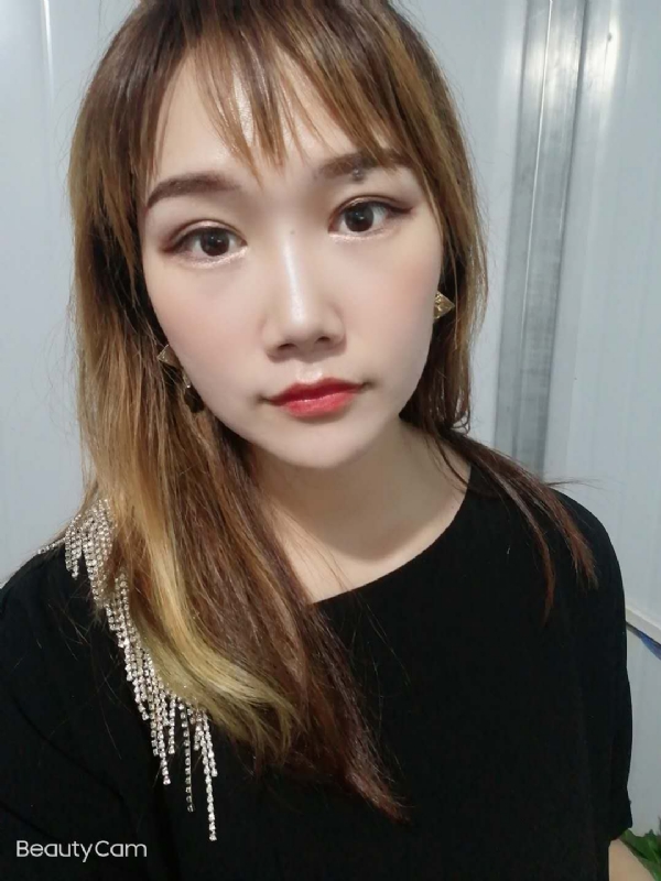 艾薇的第三张照片--遵义相亲服务中心