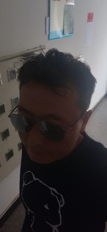 长腿欧巴的第一张照片--遵义相亲服务中心