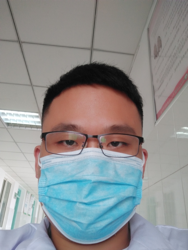 风轻云淡的第一张照片--遵义相亲服务中心
