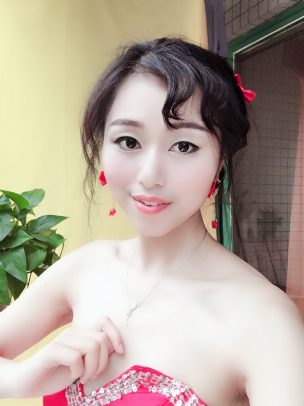 薇薇的第一张照片--遵义相亲服务中心