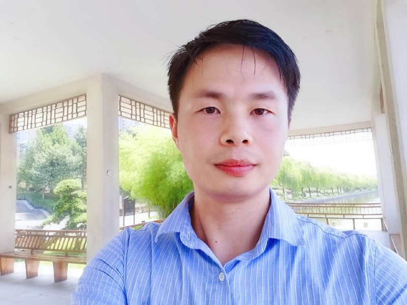 小艾同学的第一张照片--遵义相亲服务中心