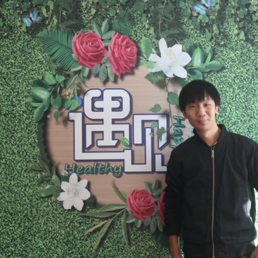 影视人~混爷张的第一张照片--遵义相亲服务中心