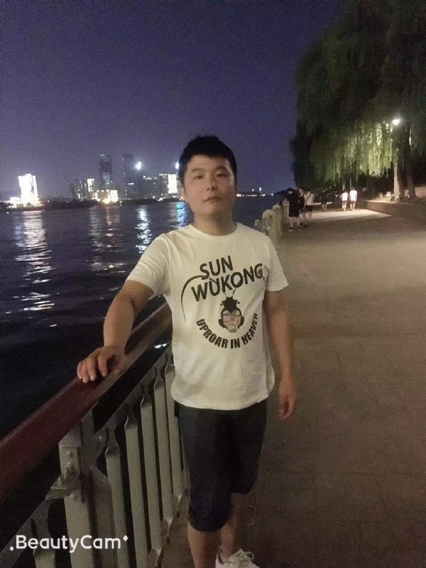 古月的第一张照片--遵义相亲服务中心