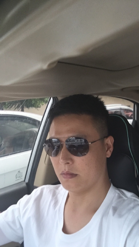往事不能从来的第二张照片--遵义相亲服务中心