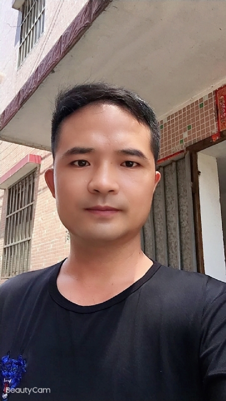 言飞的第二张照片--遵义相亲服务中心