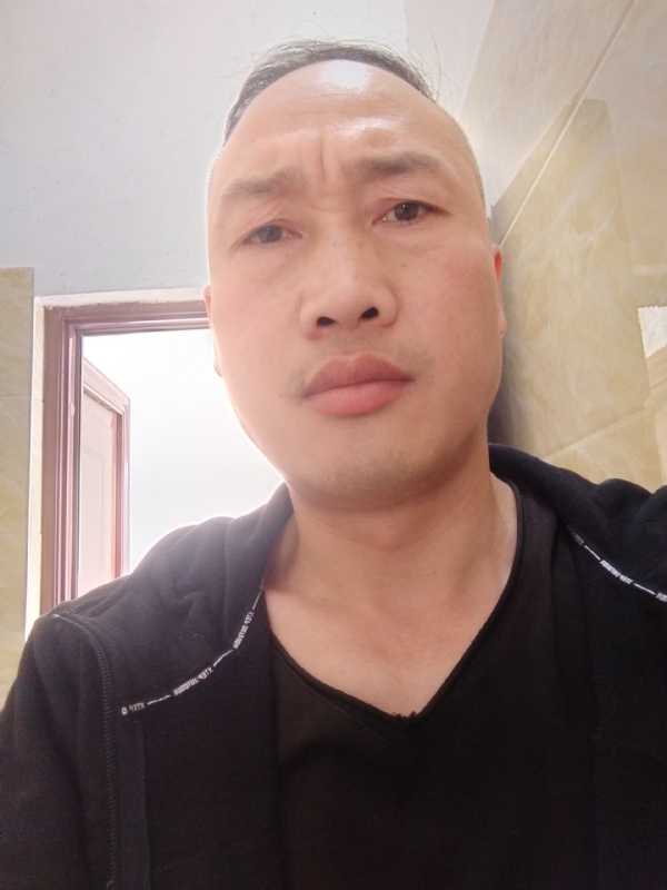 猴哥的第一张照片--遵义相亲服务中心
