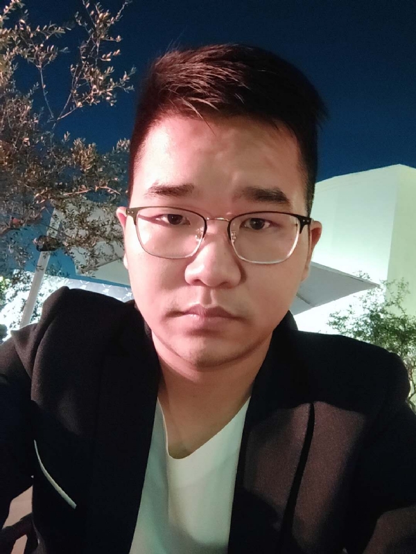 在路上的第一张照片--遵义相亲服务中心
