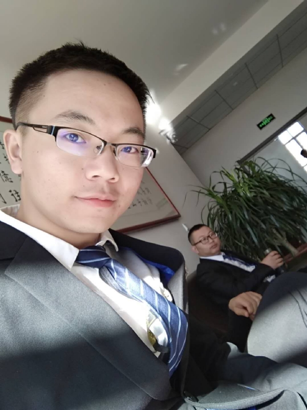 94ever的第一张照片--遵义相亲服务中心