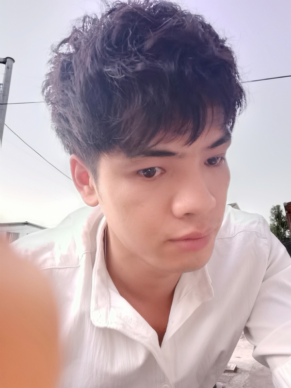 幕后老板的第三张照片--遵义相亲服务中心