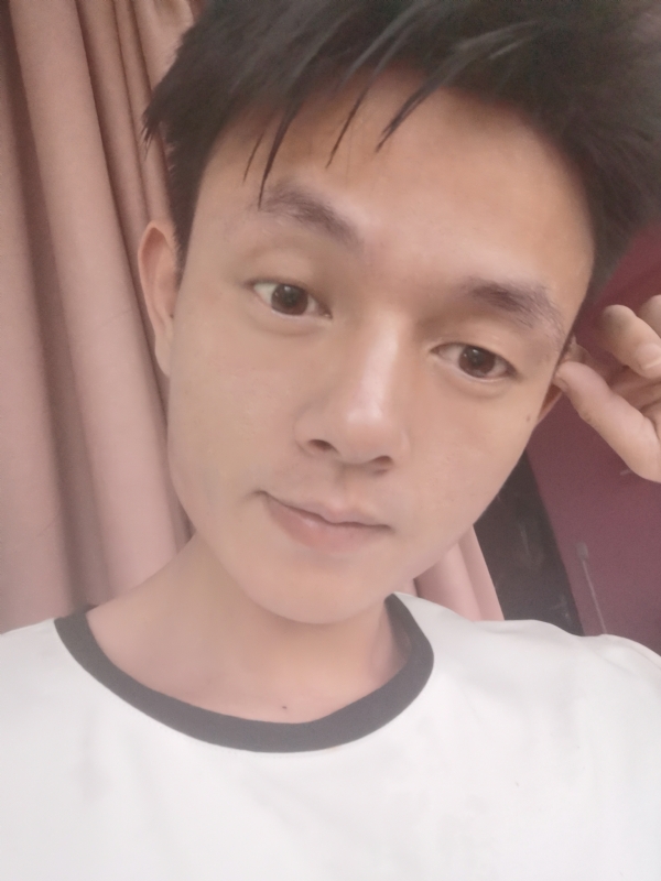 一一得一的第一张照片--遵义相亲服务中心