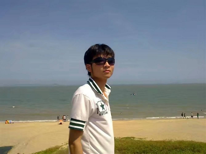 阿俊的第一张照片--遵义相亲服务中心