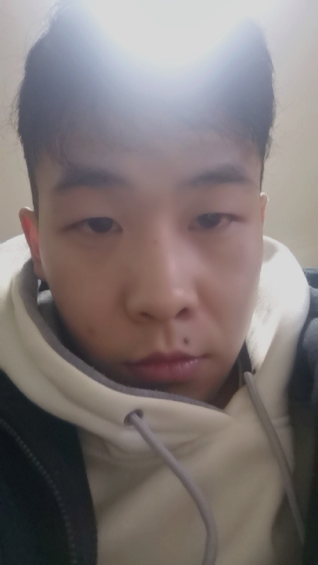 辉会灰的第一张照片--遵义相亲服务中心