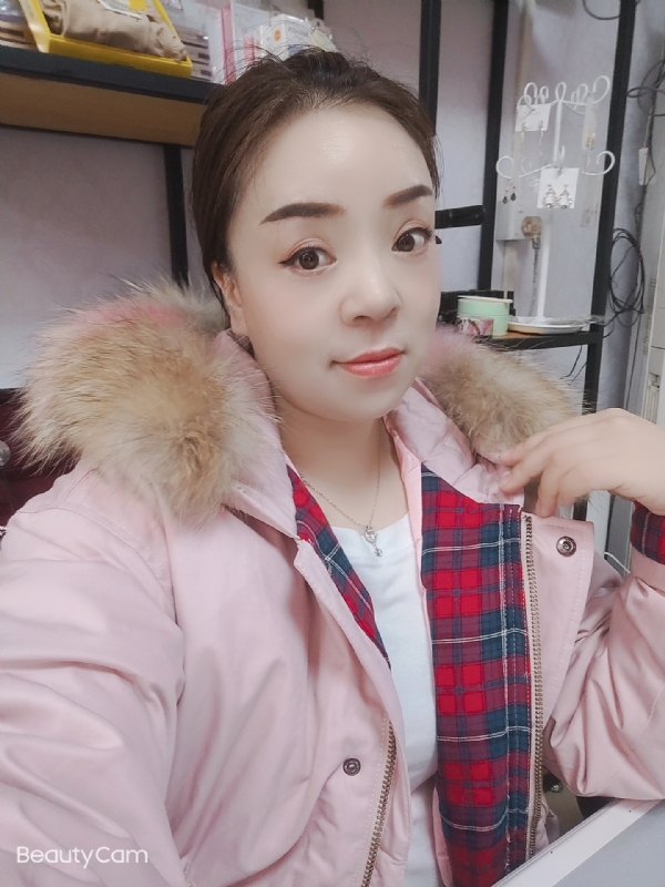 爱雨的第一张照片--遵义相亲服务中心