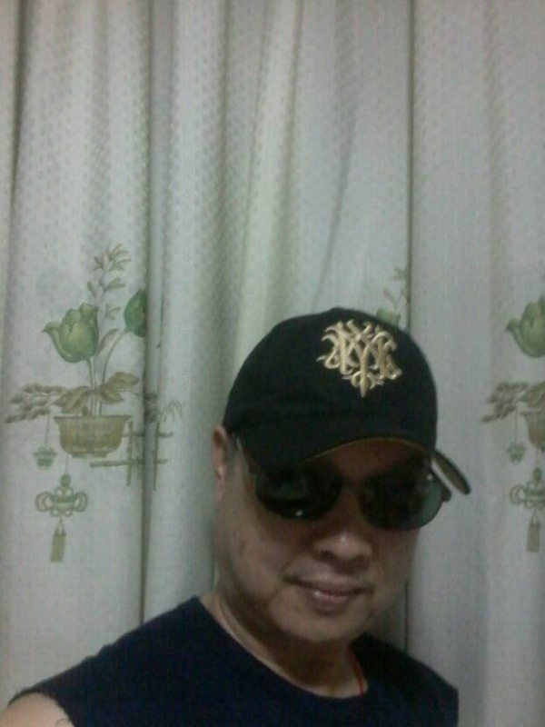 时尚厨男的第一张照片--遵义相亲服务中心