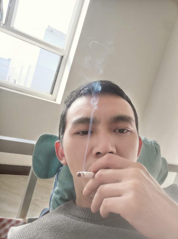 殇情的第一张照片--遵义相亲服务中心