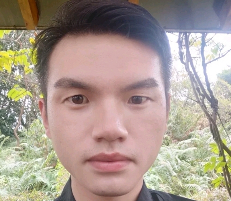 彬彬有礼的第二张照片--遵义相亲服务中心