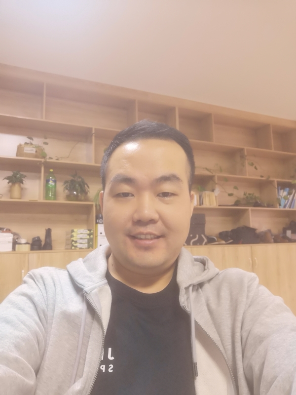 carl的第一张照片--遵义相亲服务中心