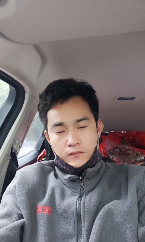 冷锋的第一张照片--遵义相亲服务中心