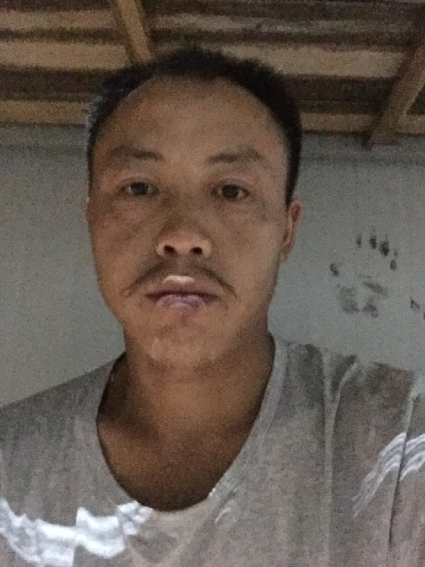 老曹的第二张照片--遵义相亲服务中心